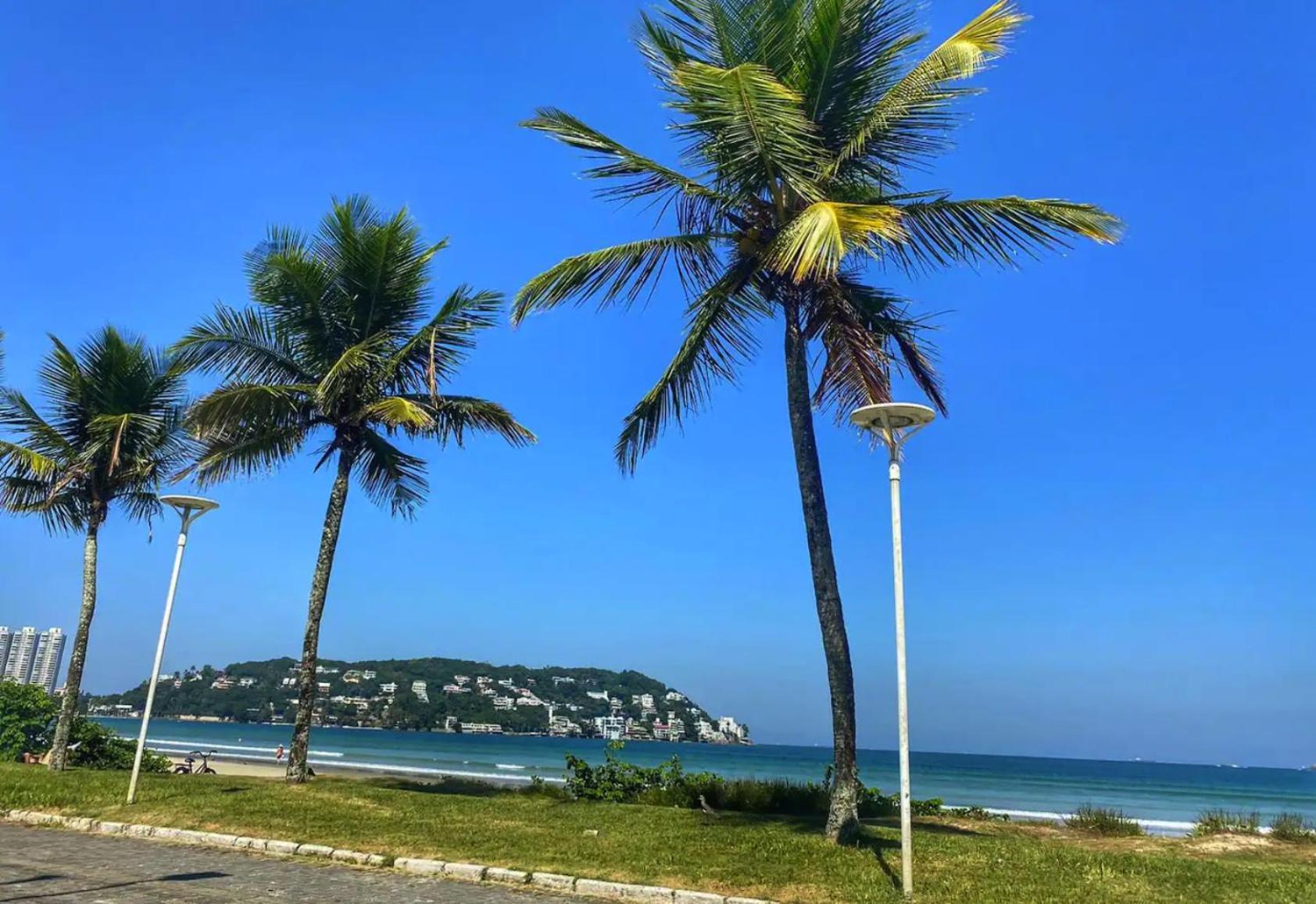 Apto Incrivel - Piscina Vista Mar No Rooftop - 600M Praia Enseada, Guaruja