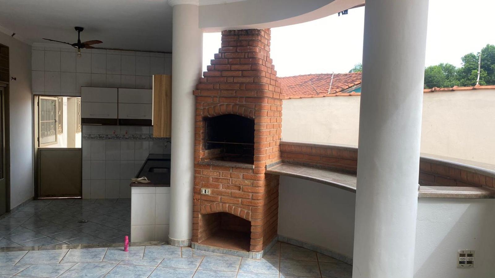 Chacara Dos Ipes Villa - Ribeirao Preto — Fotos 1