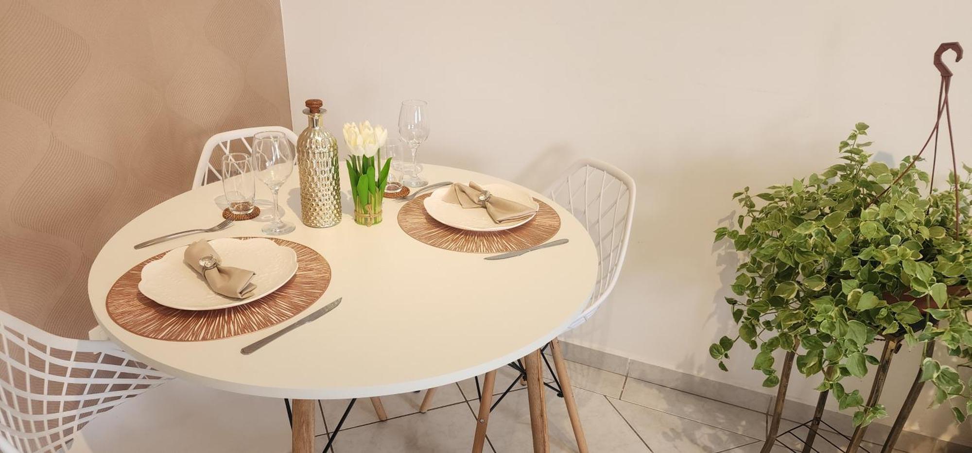 50 M Do Mar, 3 Dorm, Sacada Com Vista Mar, Pitangueiras, Vaga De Garagem, Pet Friendly, Berco — Fotos 3