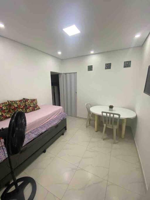 Lindo Apartamento Ao Lado Da Praia Com Garagem — Photos 2