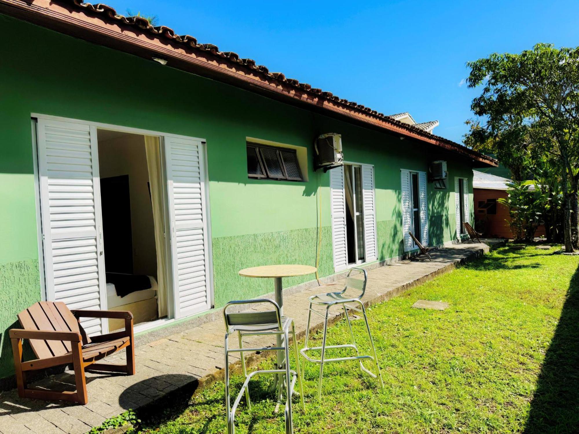 Tombo Beach Home Stay — Fotos 3