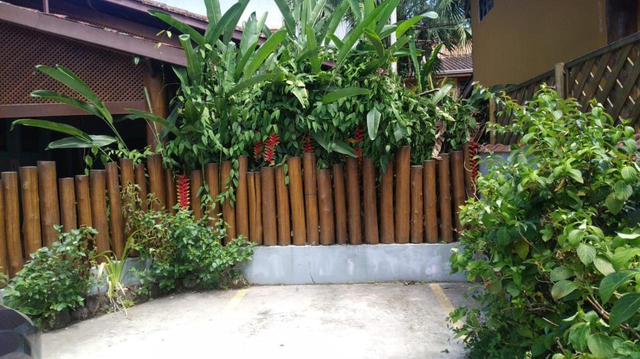 Suites Madalena Itamambuca - Ubatuba — Photos 1
