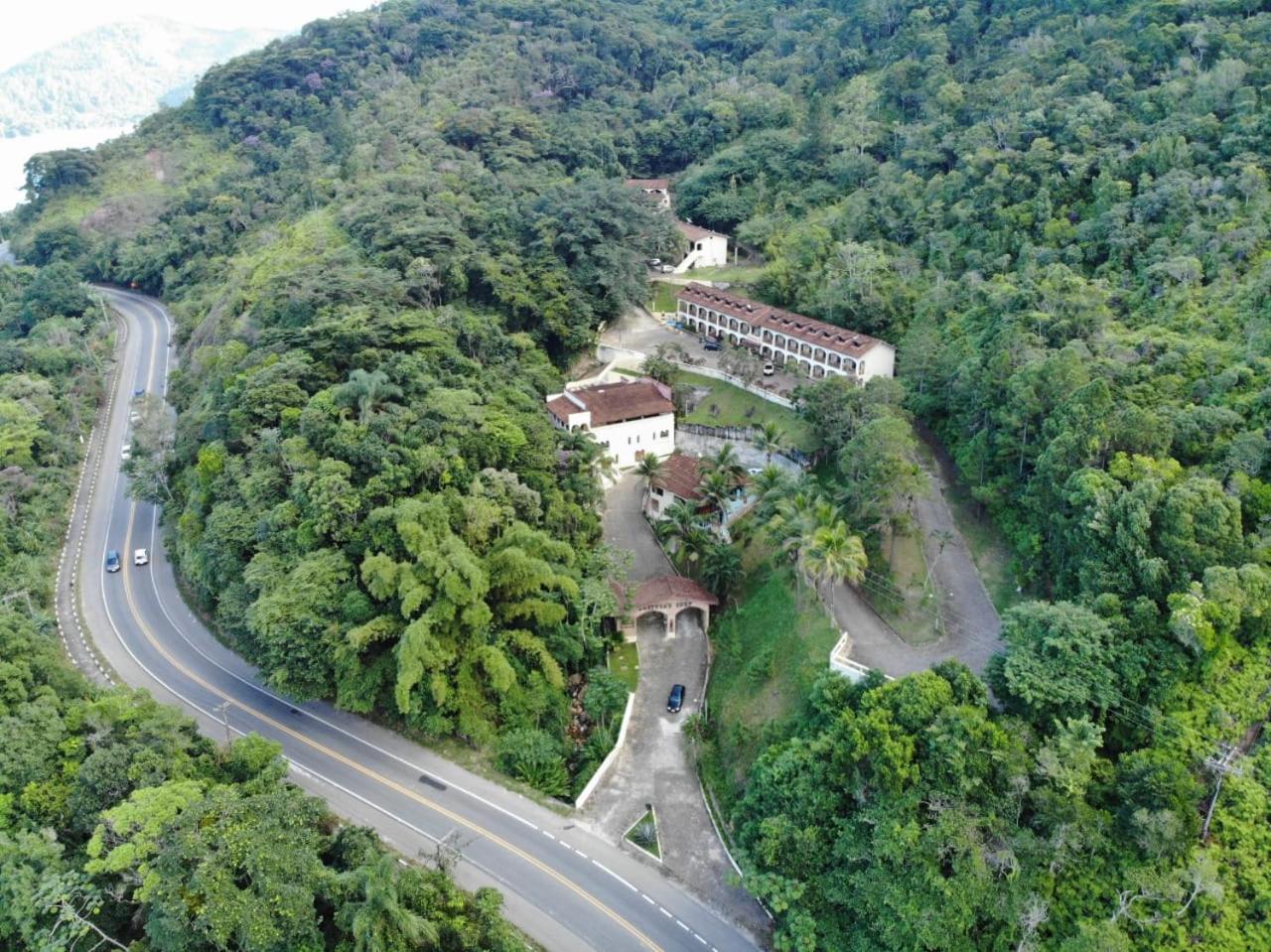 Ubatuba'S Surf Hotel, Ubatuba
