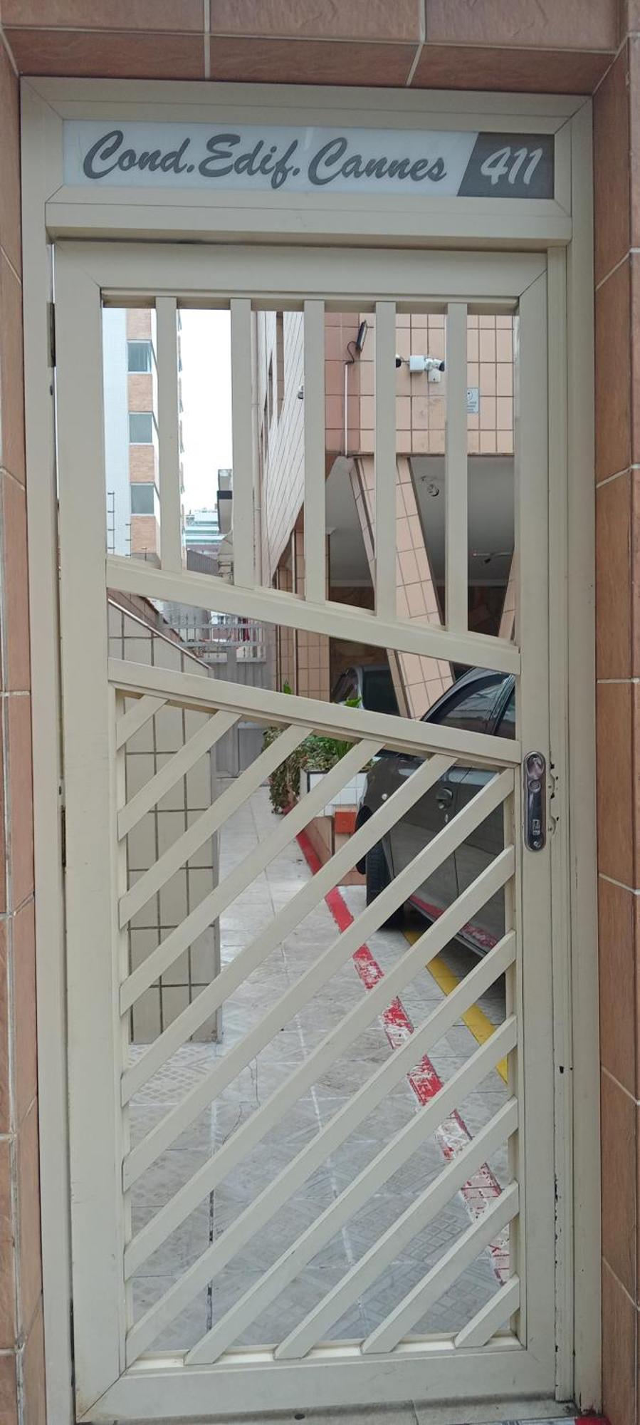 Edificio Cannes Ap 16A — Fotos 1