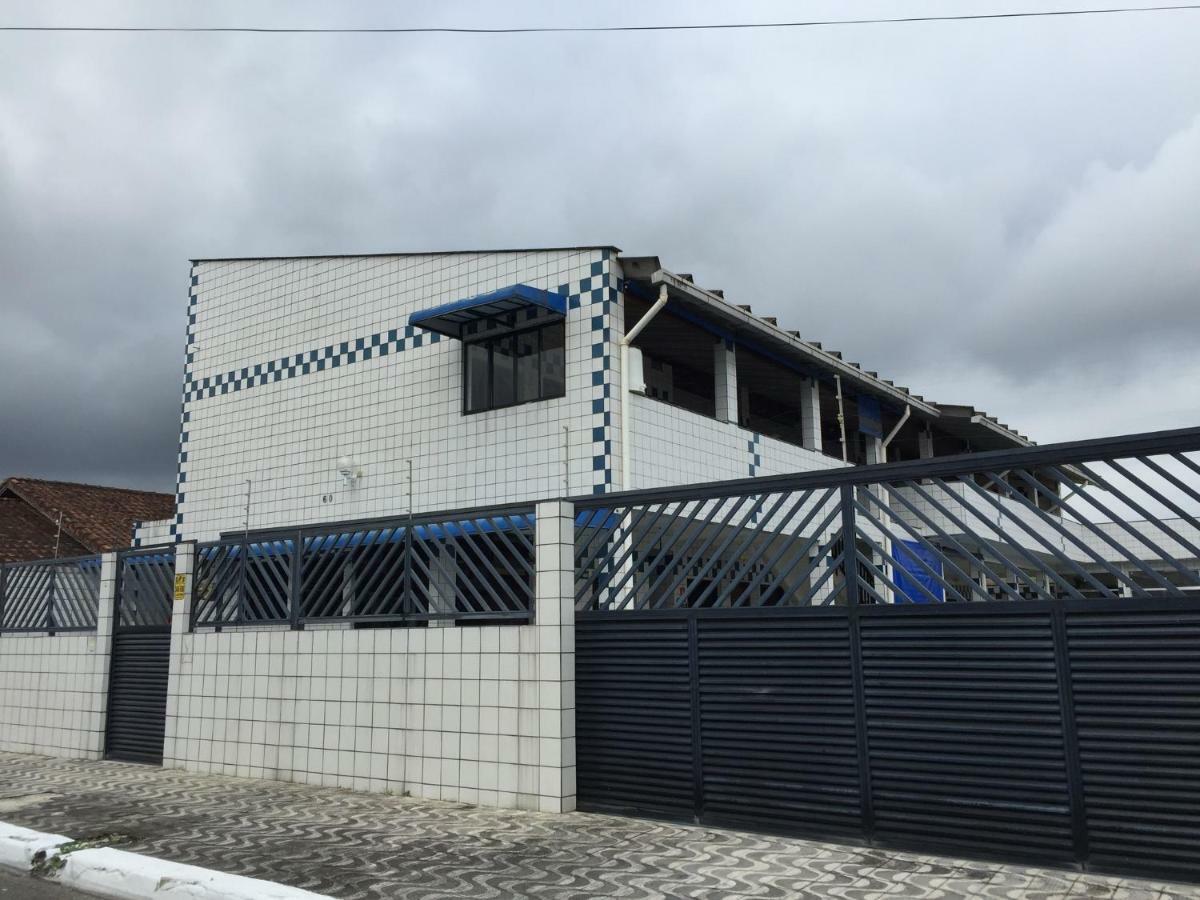 Beach Praia Grande - Praia Grande (Santos) — Photos 1