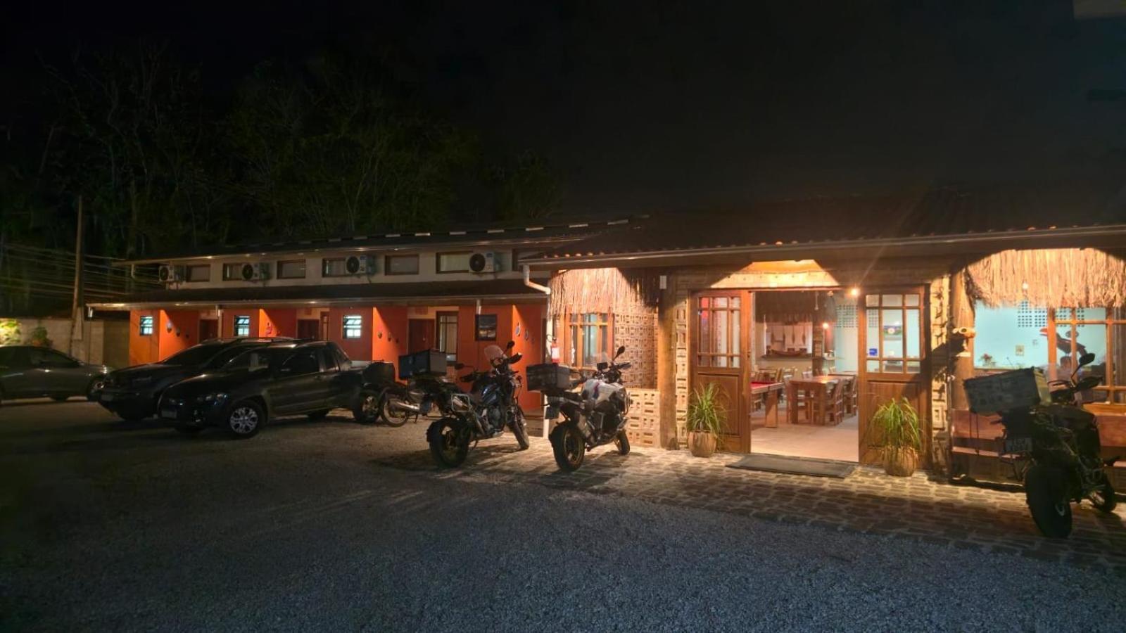 Pousada Dona Carmem Ubatuba, Ubatuba
