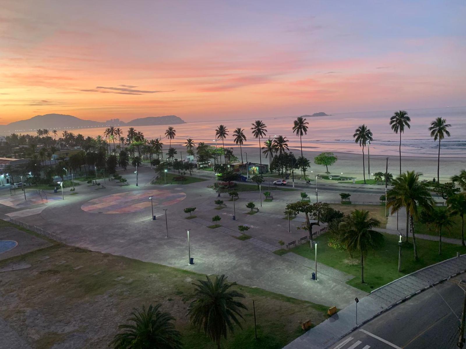 Joia da Enseada: Beachfront Oasis with Pool and Family Amenities — Fotos 3