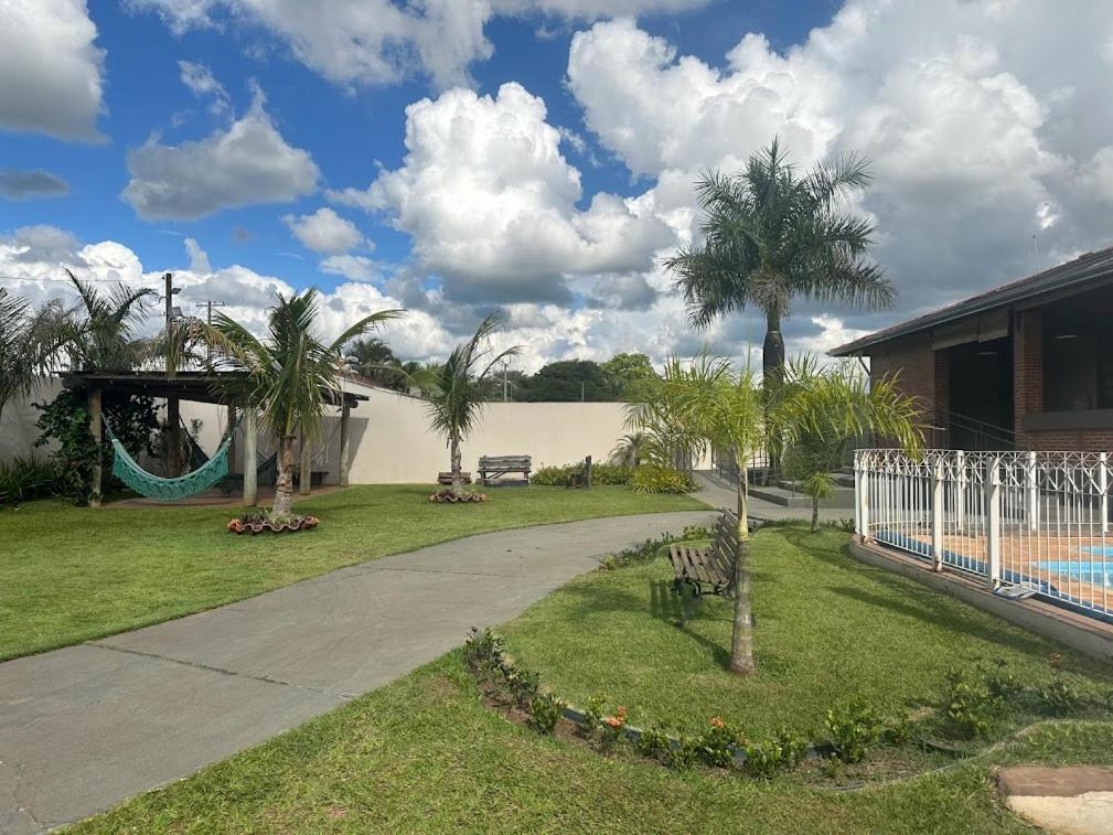 Chacara Dos Lopes Villa - Brotas — Photos 2