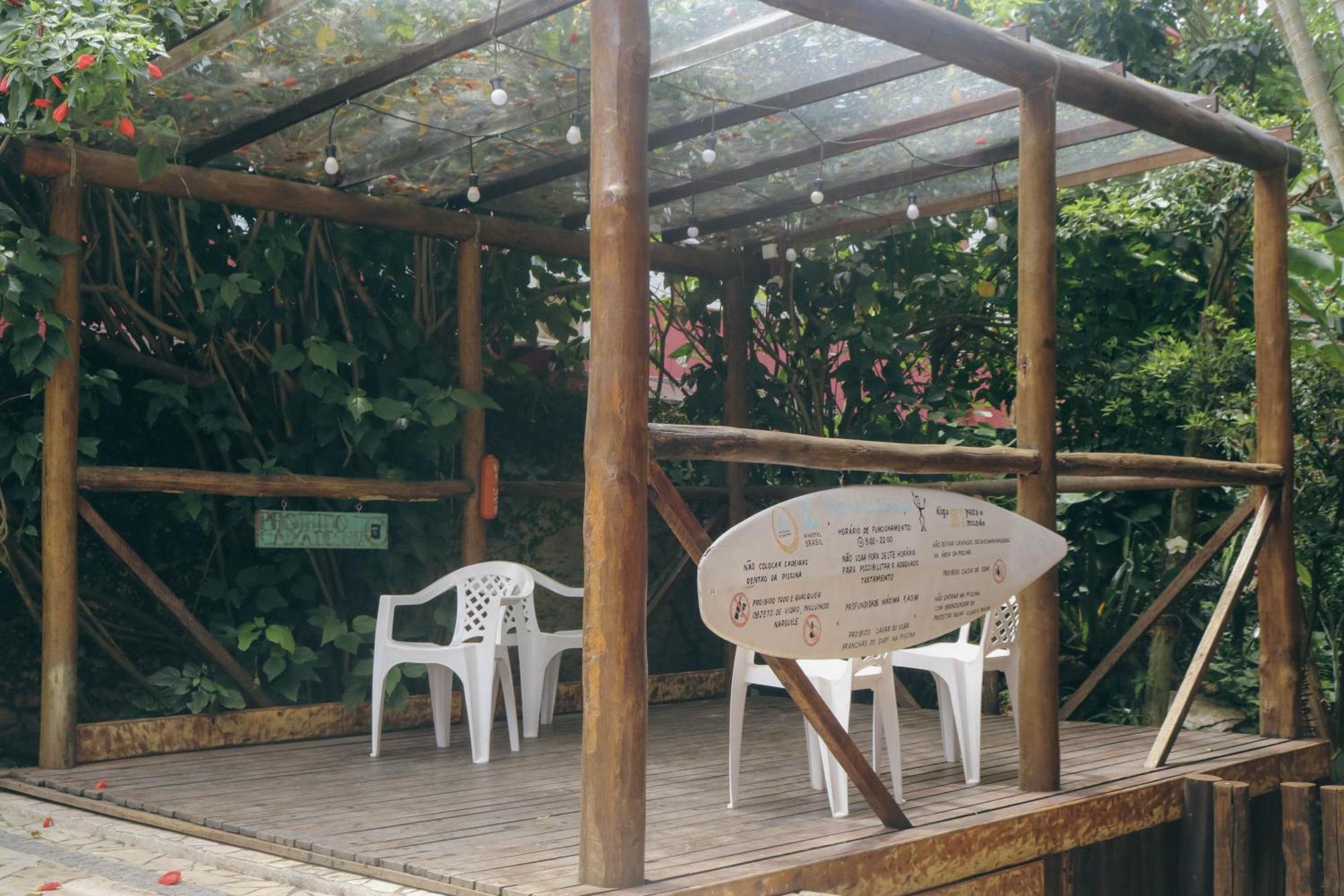 Maresias Hostel & Suites