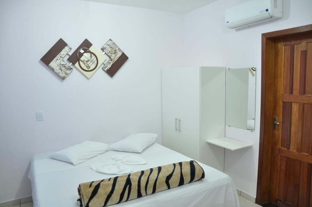 Sanches Hotel — Photos 1