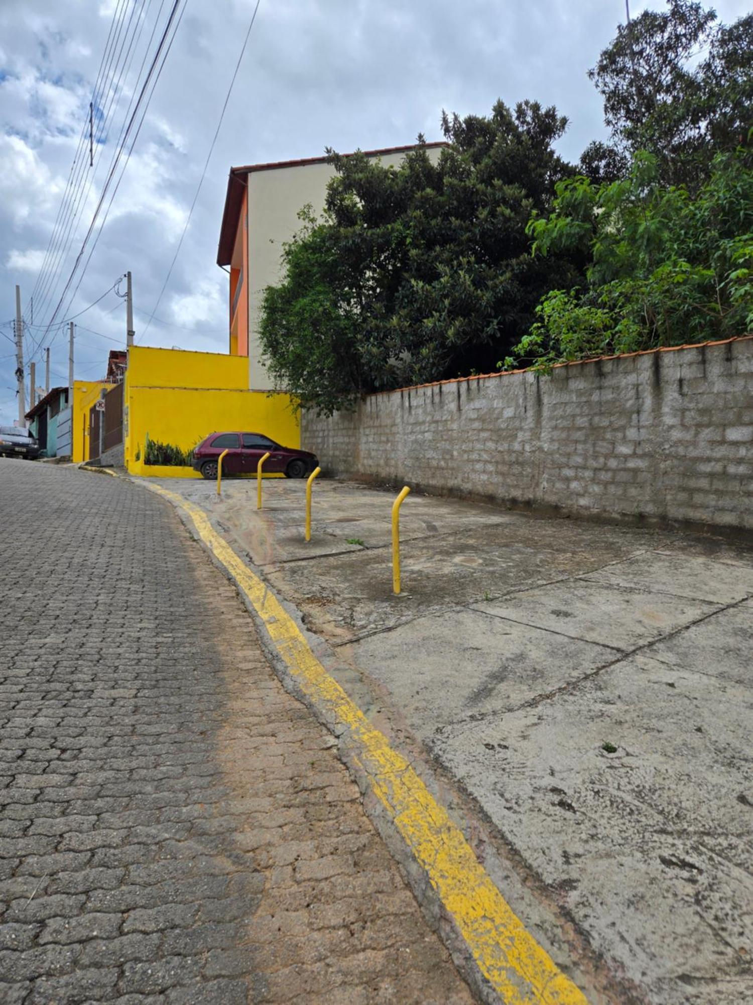 Suites Clima Da Serra, Cunha