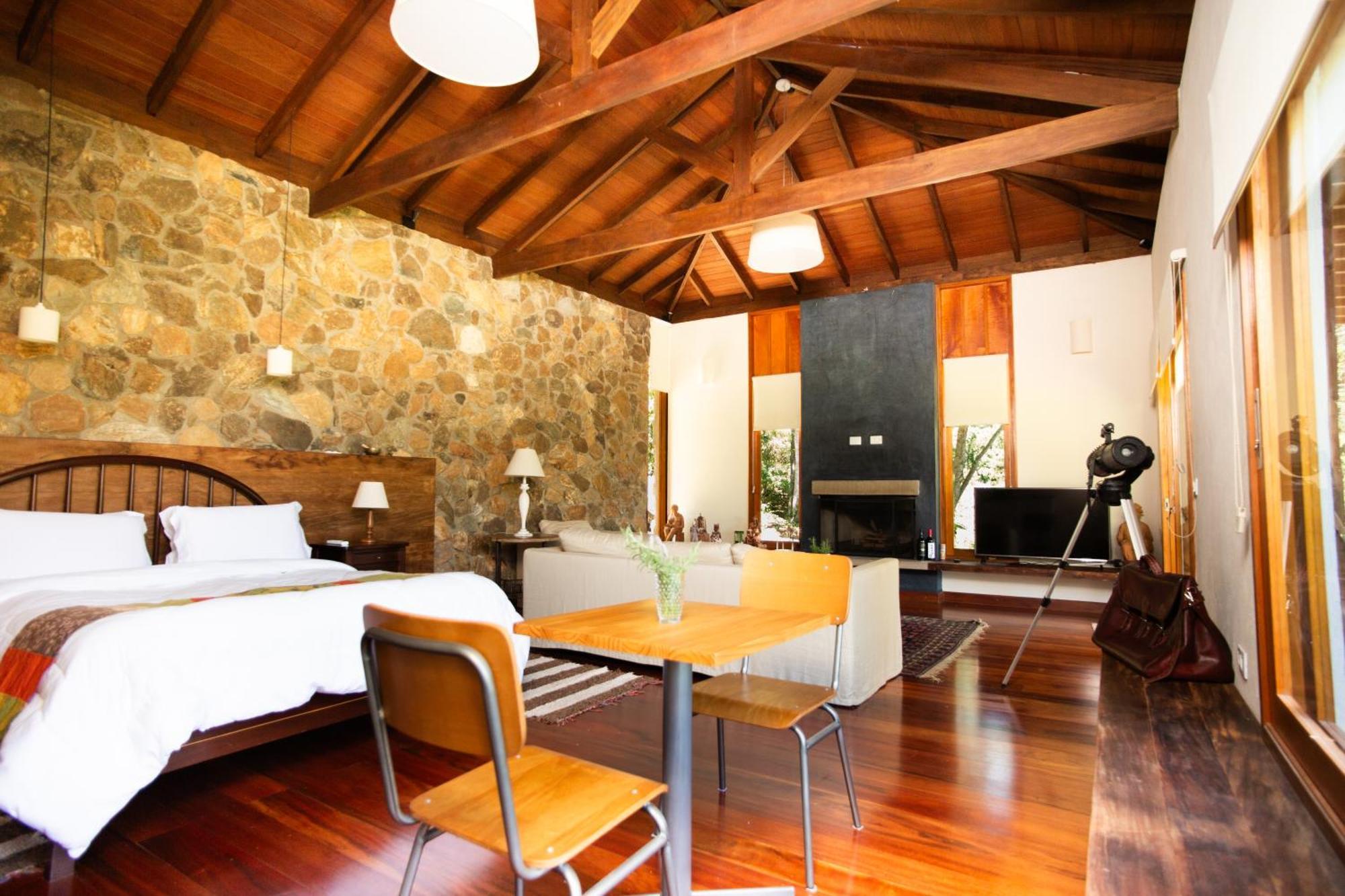Chale Leopoldo-Nas Nuvens Villa - Sao Bento do Sapucai — Fotos 3
