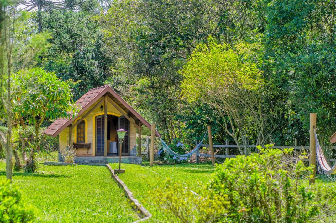 Pousada - Casa De Barro - Santo Antonio do Pinhal — Photos 1