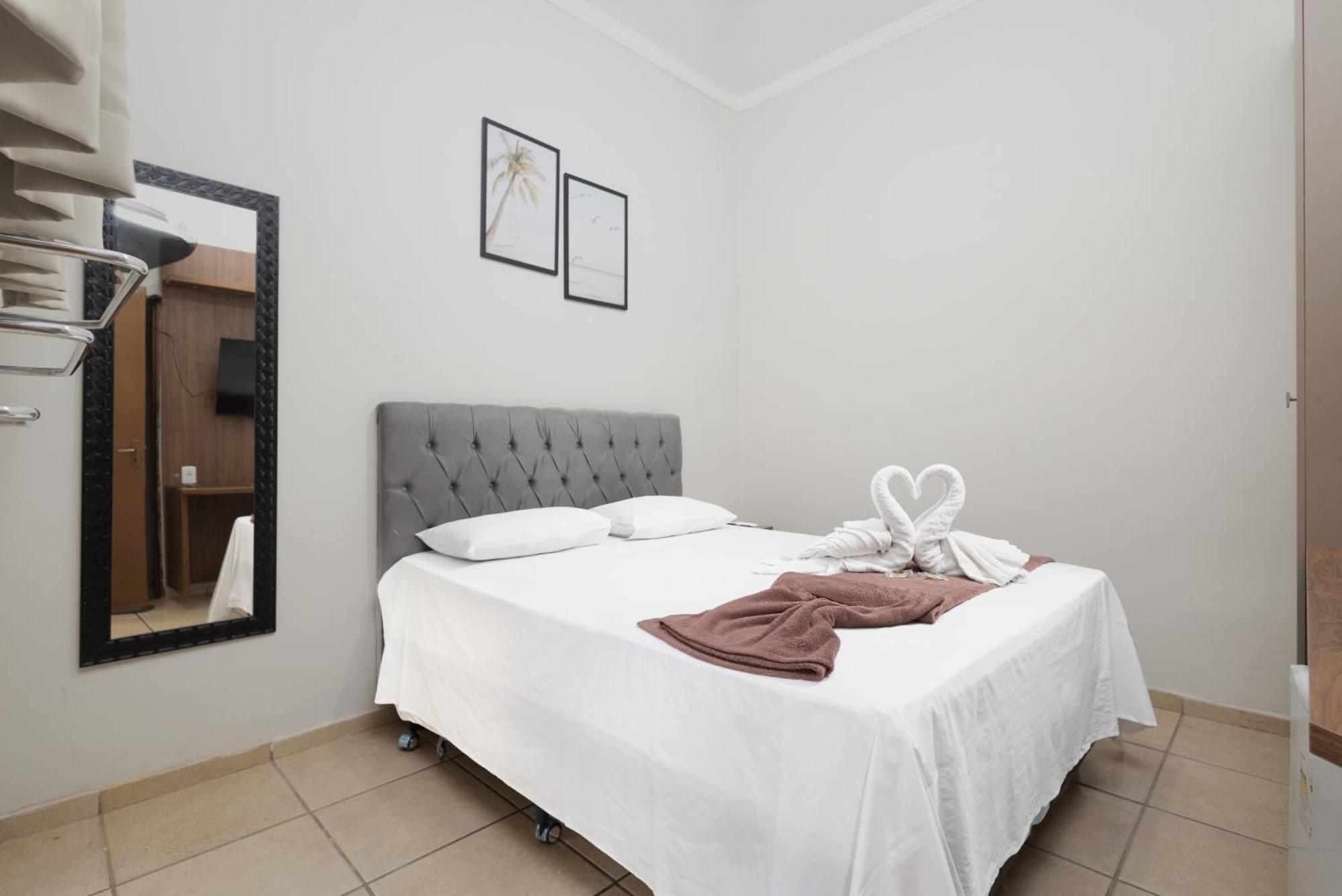Hotel Portela II - Av Principal E A 500M Do Thermas Dos Laranjais, Olimpia
