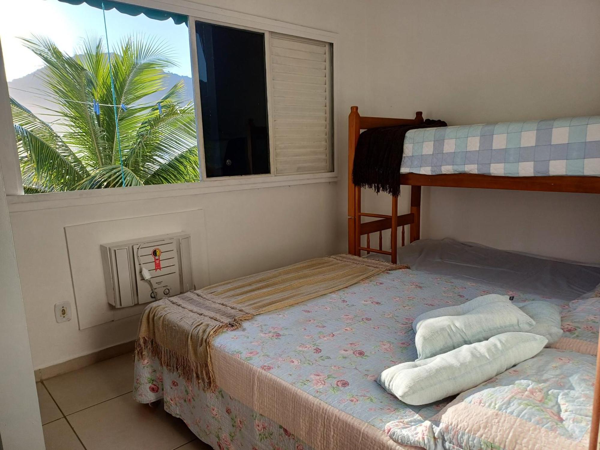 Pe Na Areia Apto 708, Ubatuba