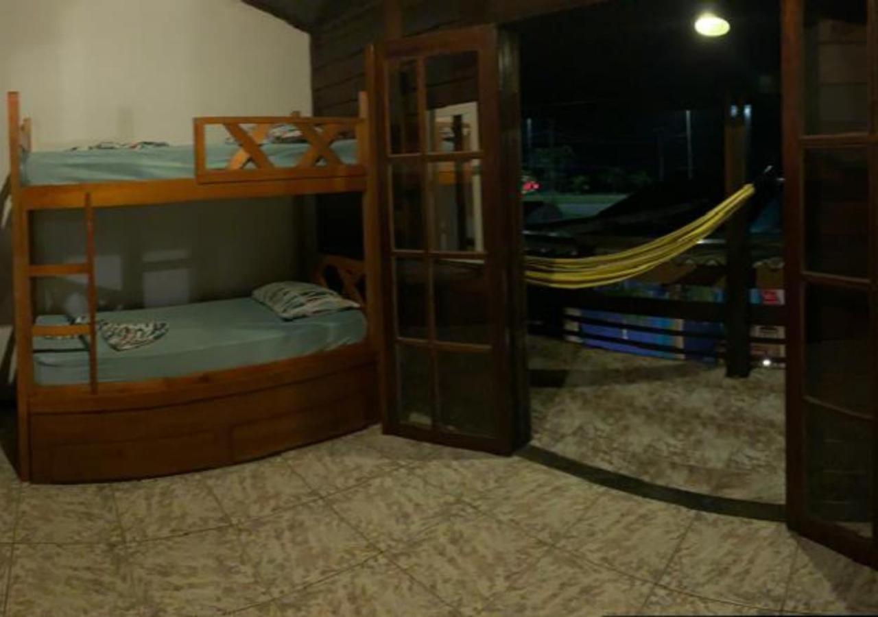 Hostel Caravelas Beach House Caraguatatuba, Caraguatatuba