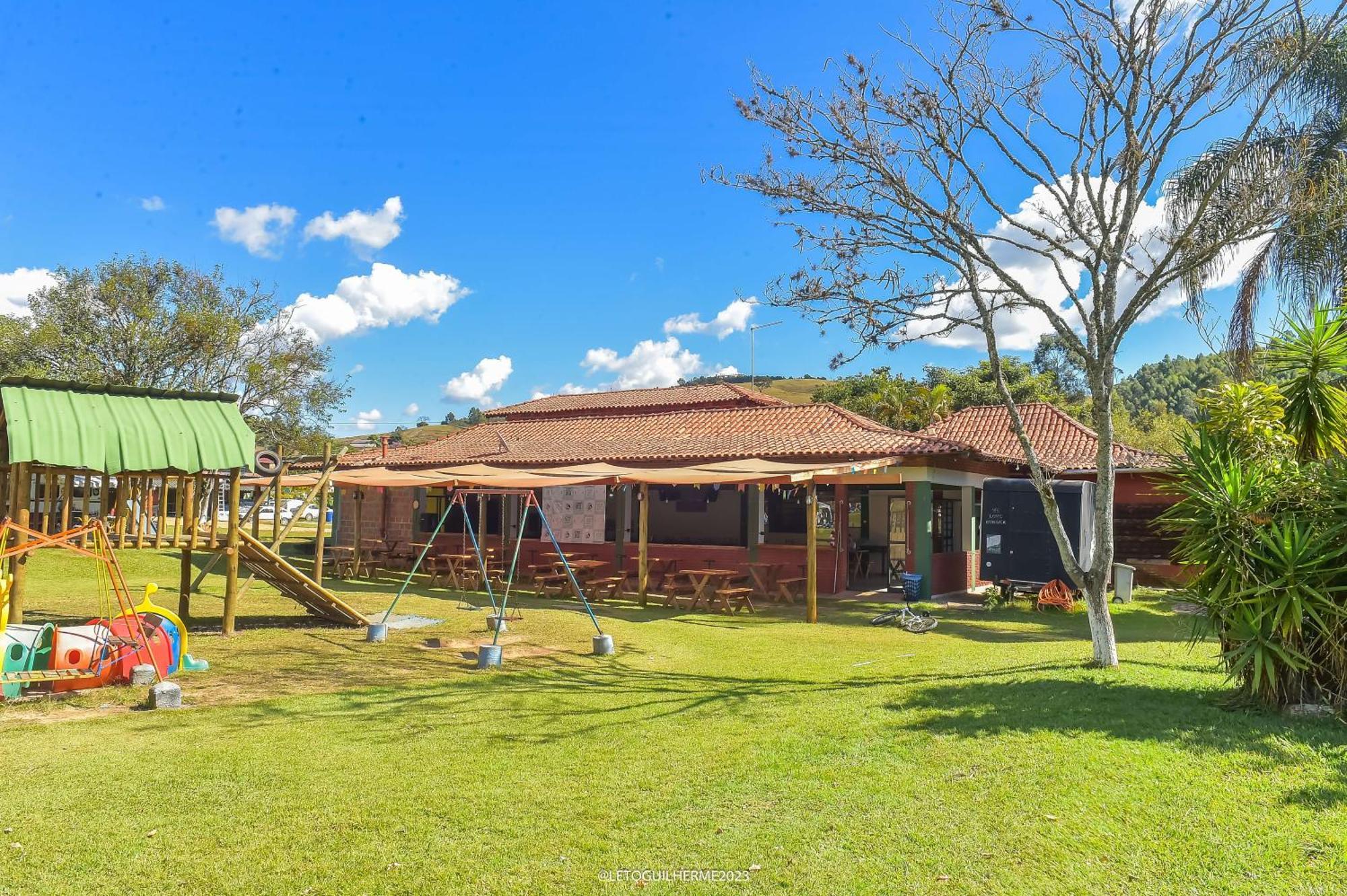 Suites Park Dos Lagos - Socorro (Sao Paulo) — Photos 1