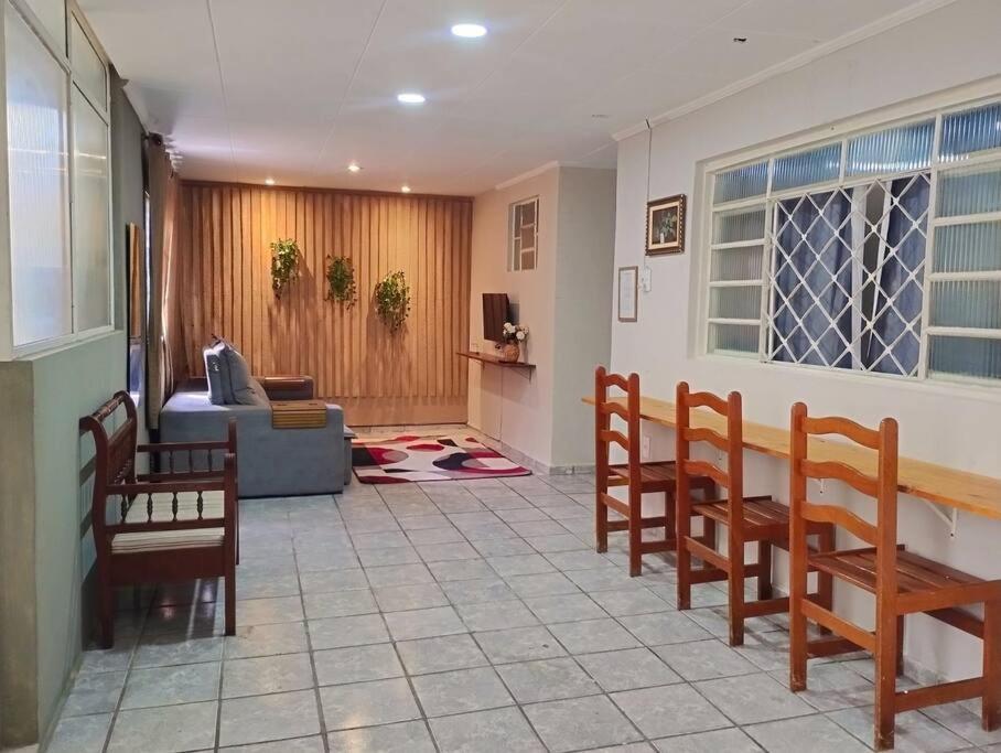 Casa Com Churrasqueira E Piscina - Serra Negra (Sao Paulo) — Fotos 2