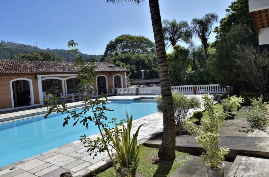 Casa De Campo Pinheirinhos - Chacara Leticia Em Serra Negra - Serra Negra (Sao Paulo) — Photos 3