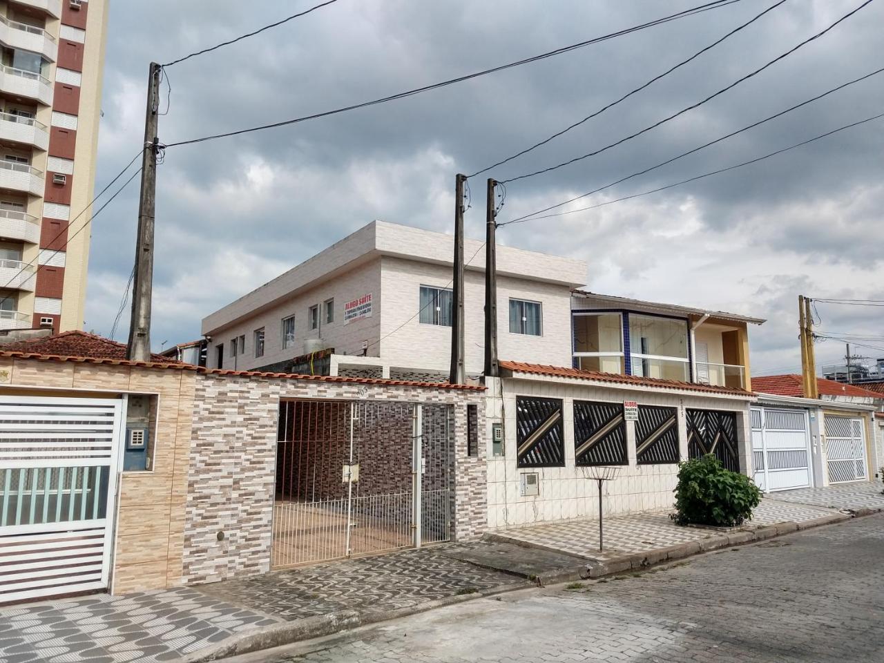 Pousada Do Chileno - Praia Grande (Santos) — Fotos 1
