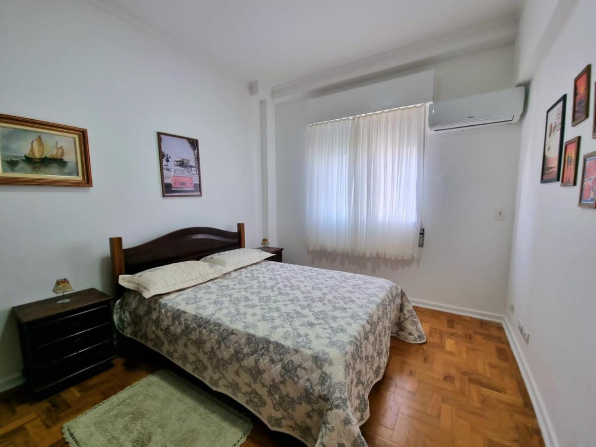 Apartamento Guaruja, Frente Mar, Pe Na Areia, Moderno!!! — Photos 2