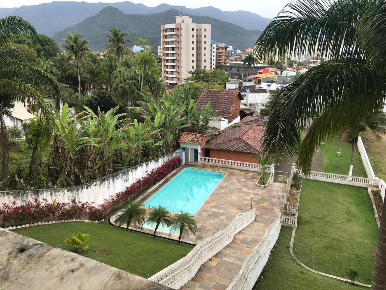 Mansao Nazario Ideal Para Excursoes De Onibus Pe Na Areia - Caraguatatuba — Fotos 1