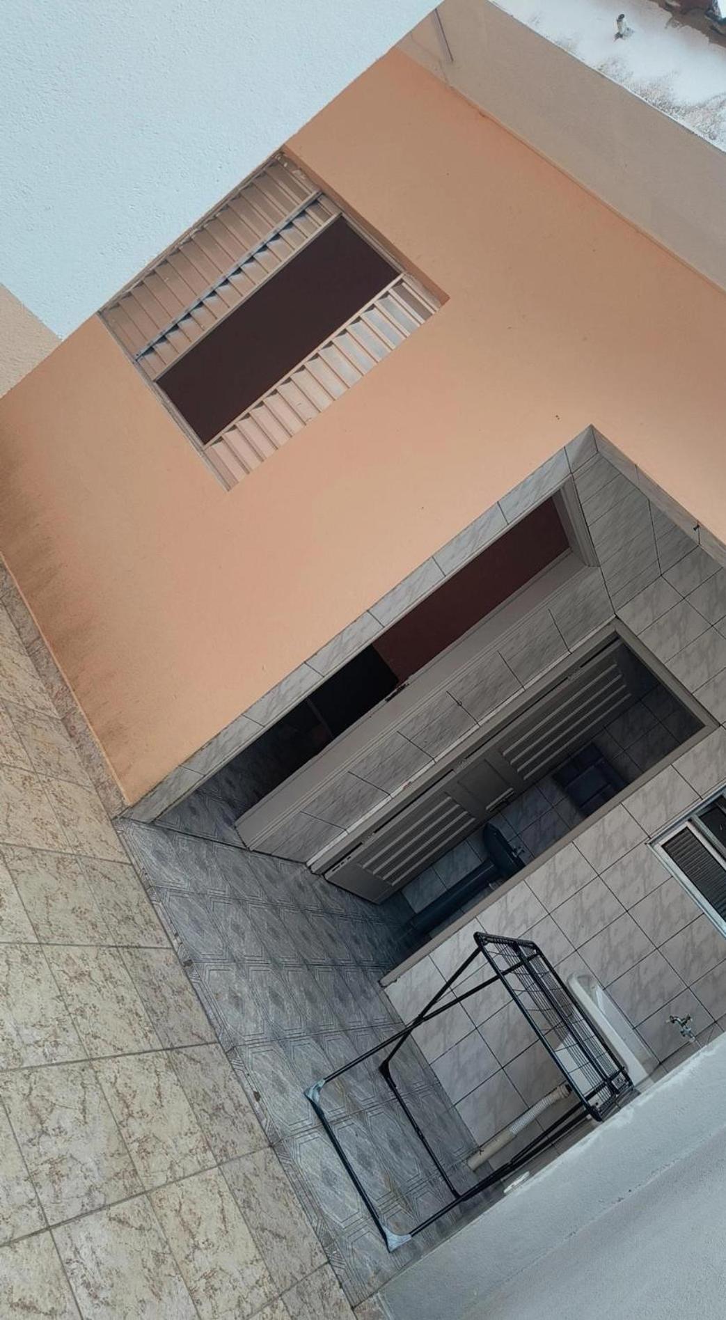 Edicula No Fundo Da Minha Casa Villa - Praia Grande (Santos) — Photos 1