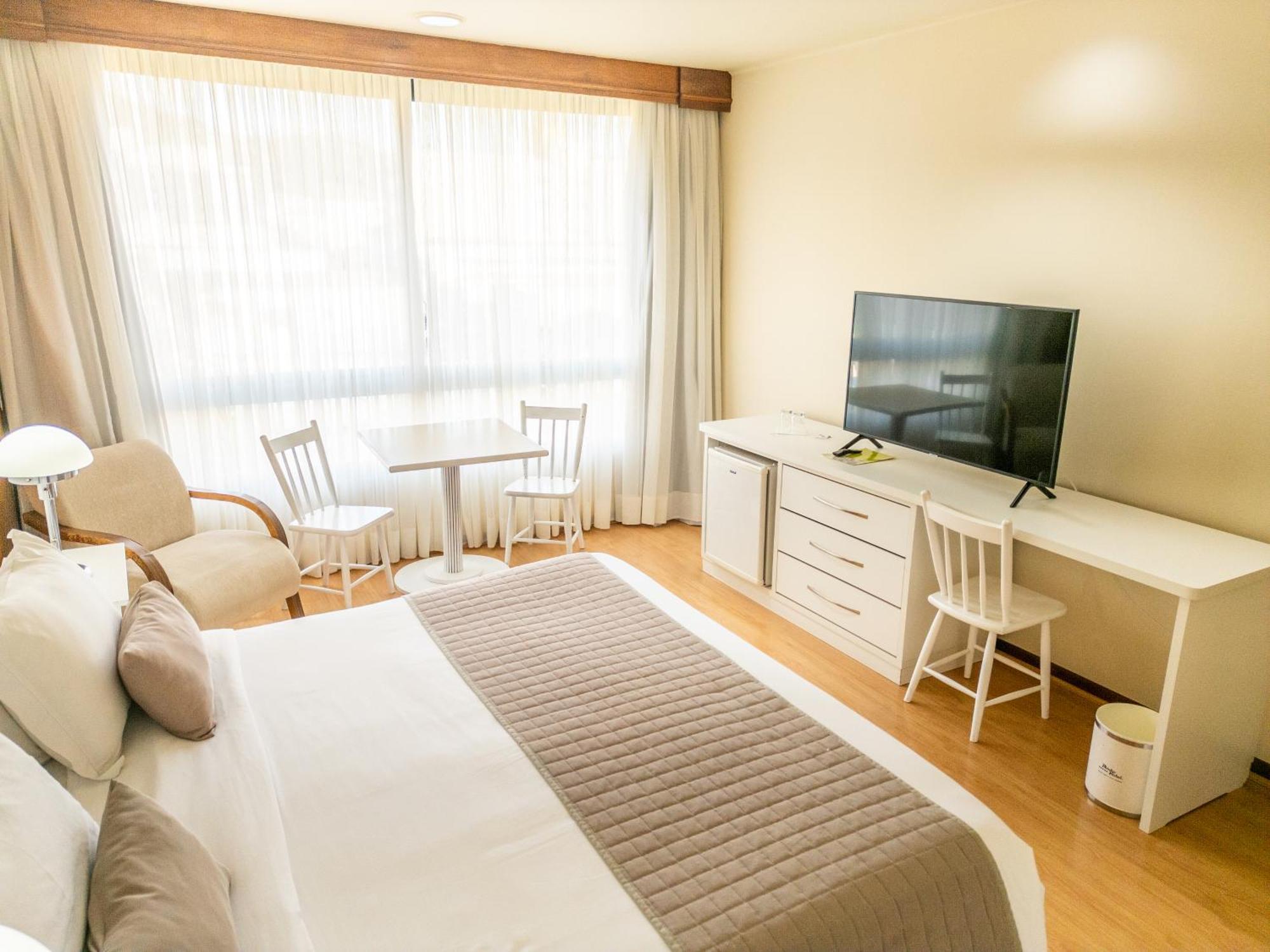 Radio Hotel Resort & Convention — Photos 3