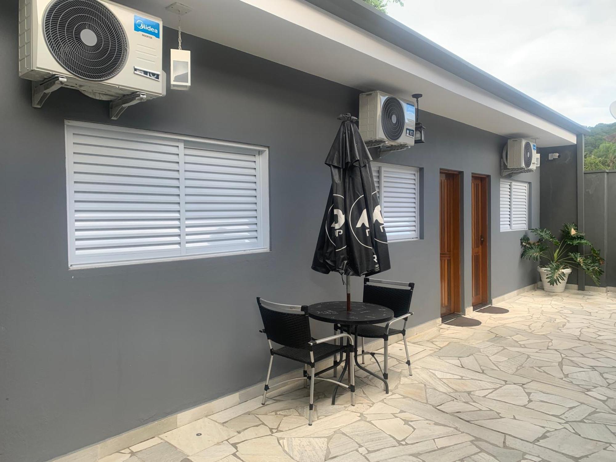 Pousada Riviera & Itaguare Com Piscina Climatizada!, Bertioga