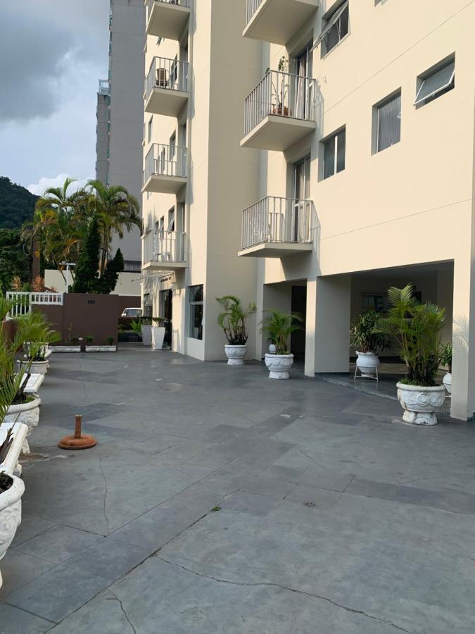 Apartamento Na Praia Da Enseada — Photos 1