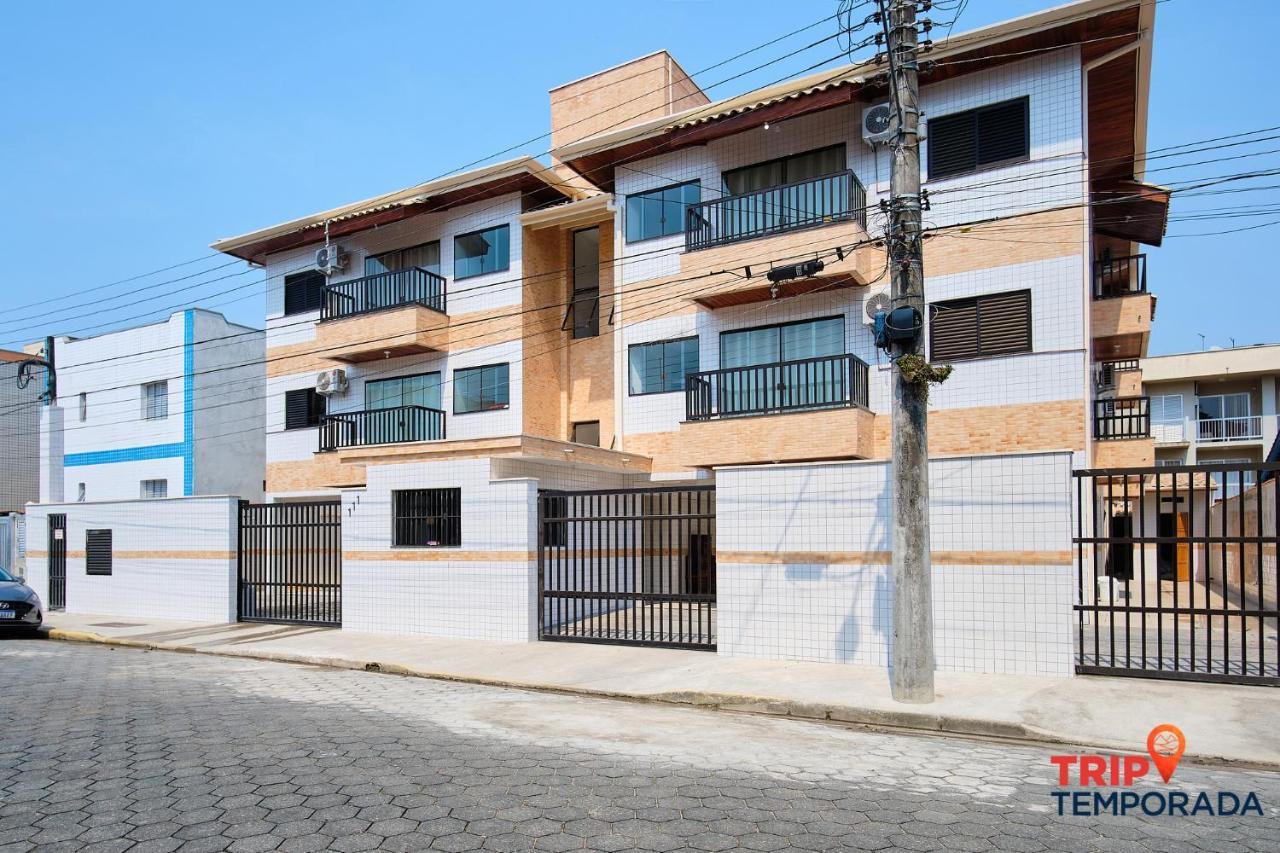 Apartamento Com Ar Condicionado A 100 Metros Da Praia - Edificio Ibiza, Ubatuba
