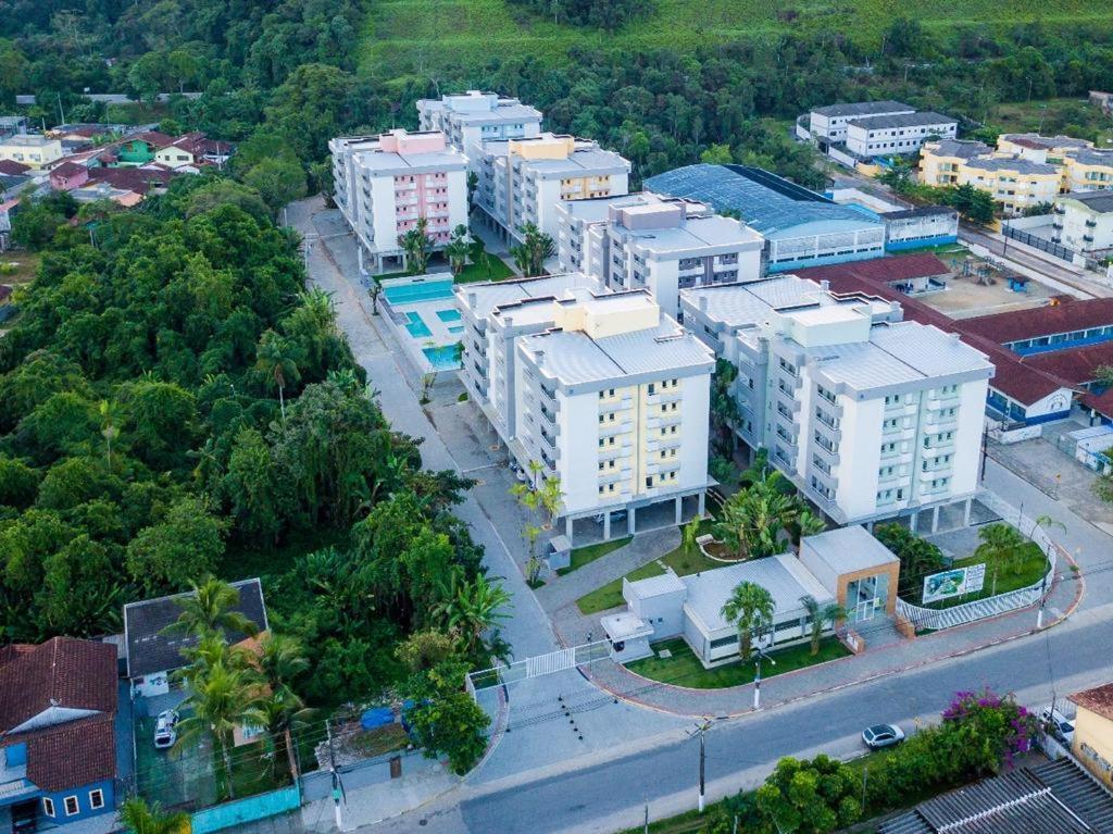 Condominio Completo Em Ubatuba A 300 Metros Da Praia — Fotos 3