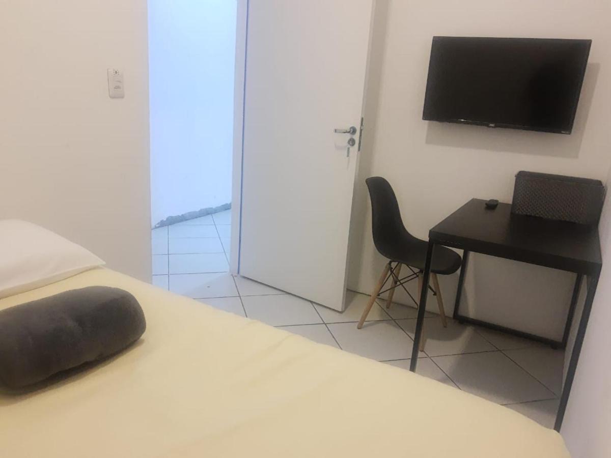 Pousada Internacional Eas Airport 10Min - Guarulhos — Photos 1