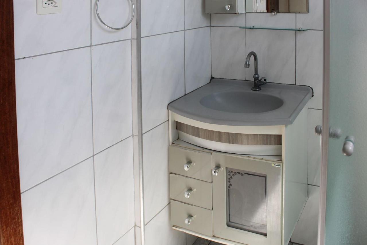 F003- 1 Dorm C/ Excelente Localizacao | Garagem Apartment - Praia Grande (Santos) — Photos 3