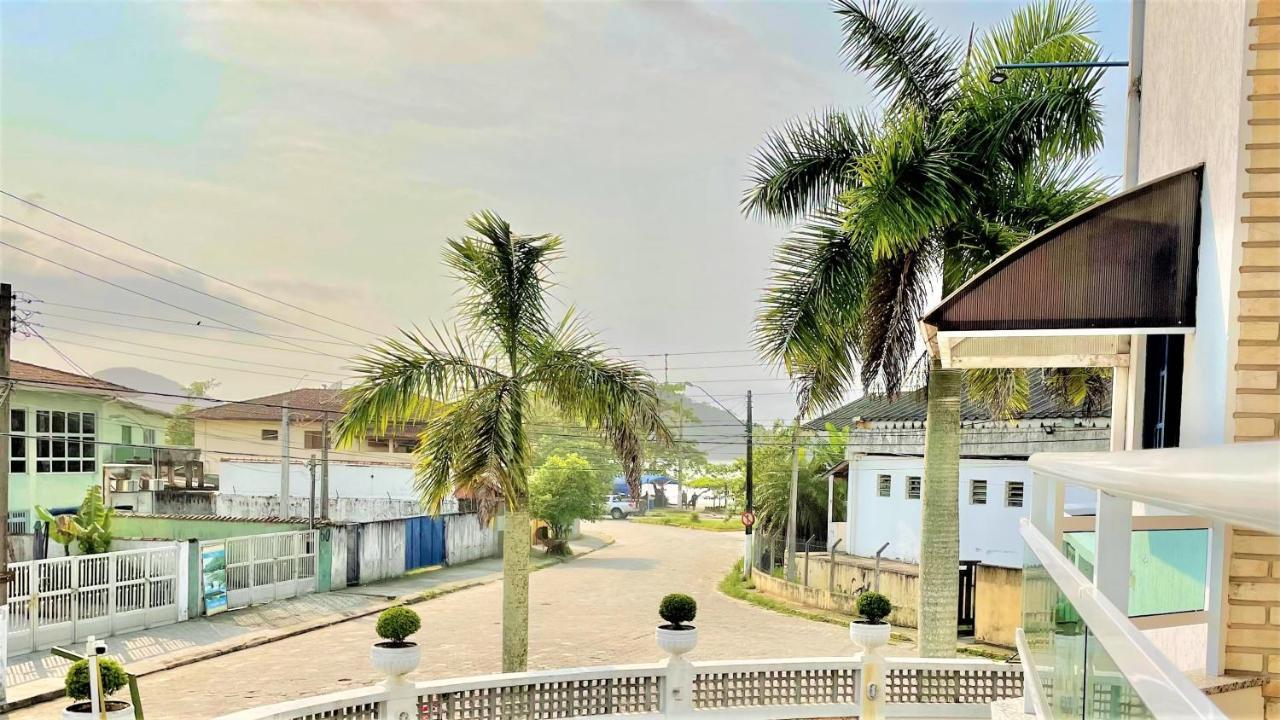 Vila Lorenzi & Apartamentos, Ubatuba