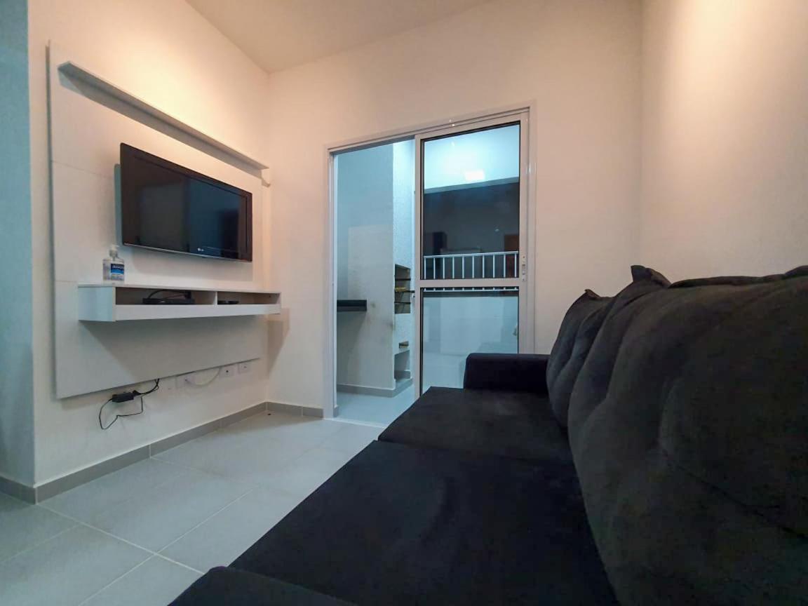 Apartamento Novo , Poucos Metros Da Praia Com Wi Fi — Fotos 1