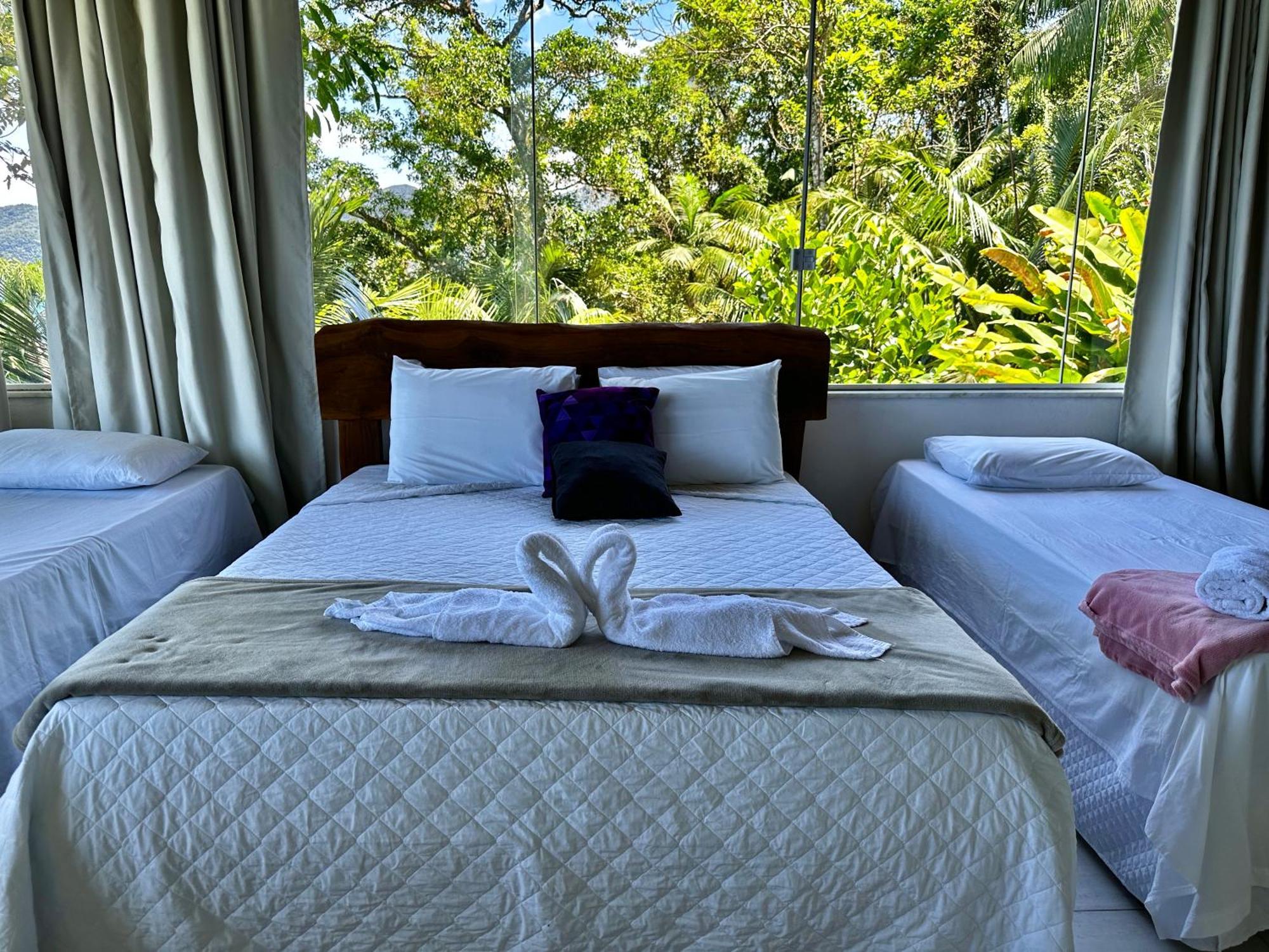 Deck Da Villa Pousada Ubatuba — Photos 1