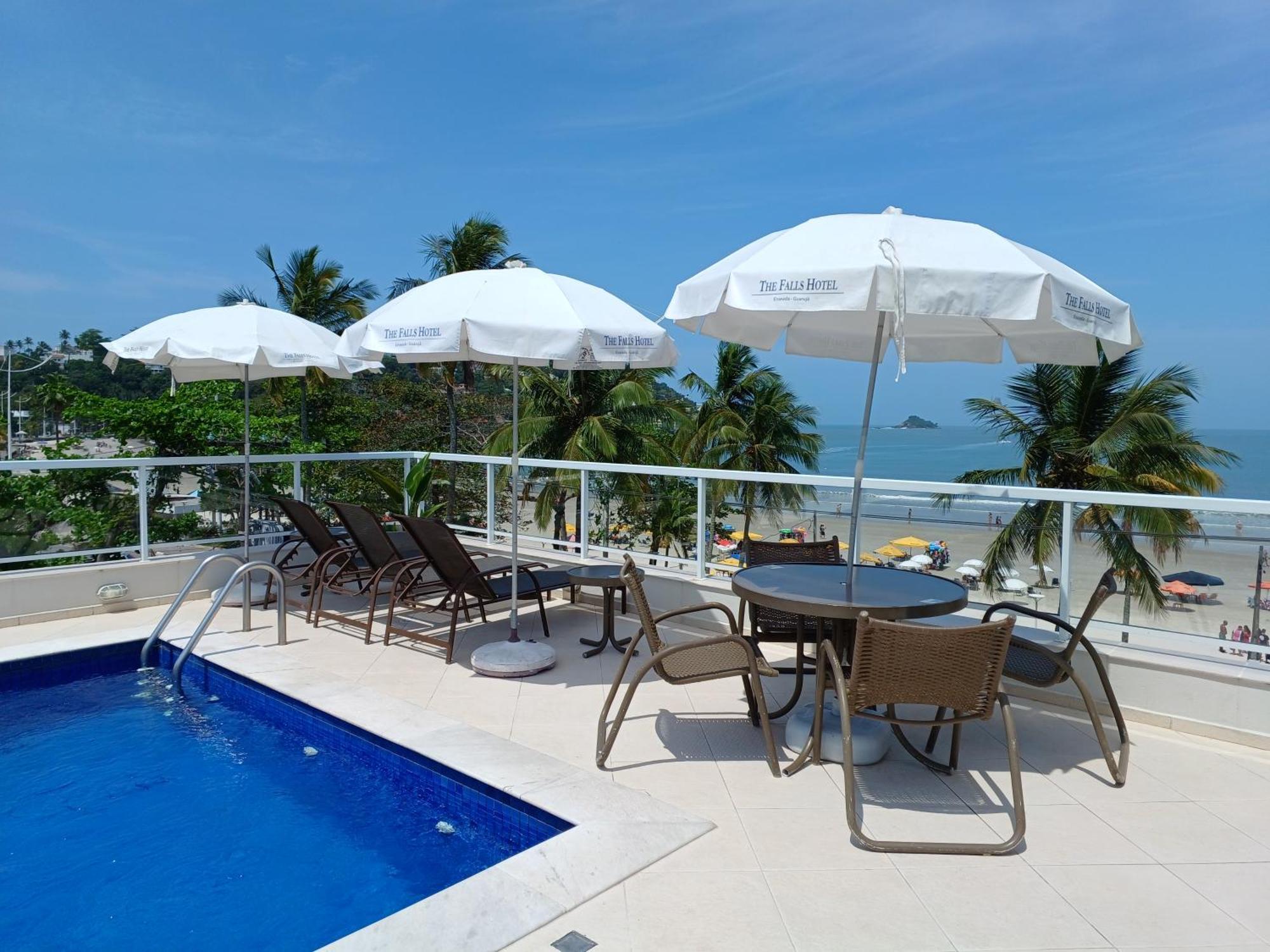 The Falls Hotel - Frente Mar, Guaruja