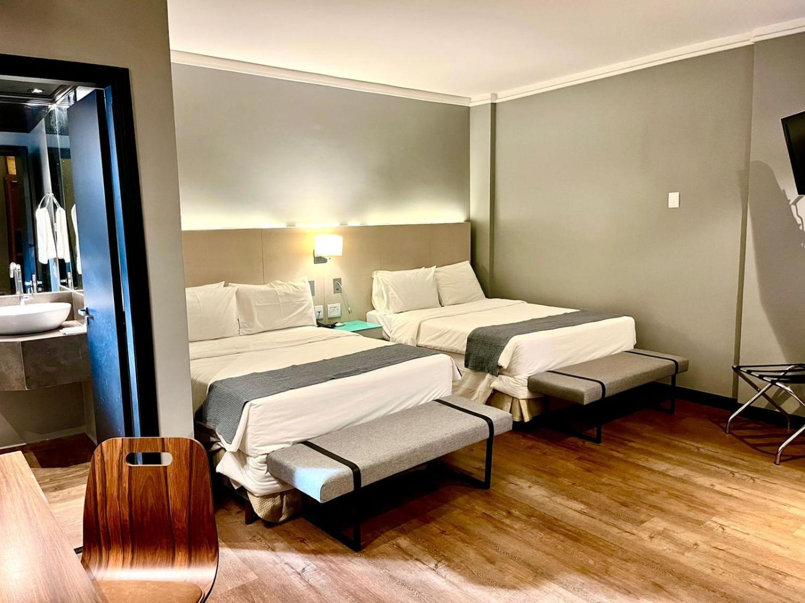 Oasis Plaza Hotel — Fotos 2