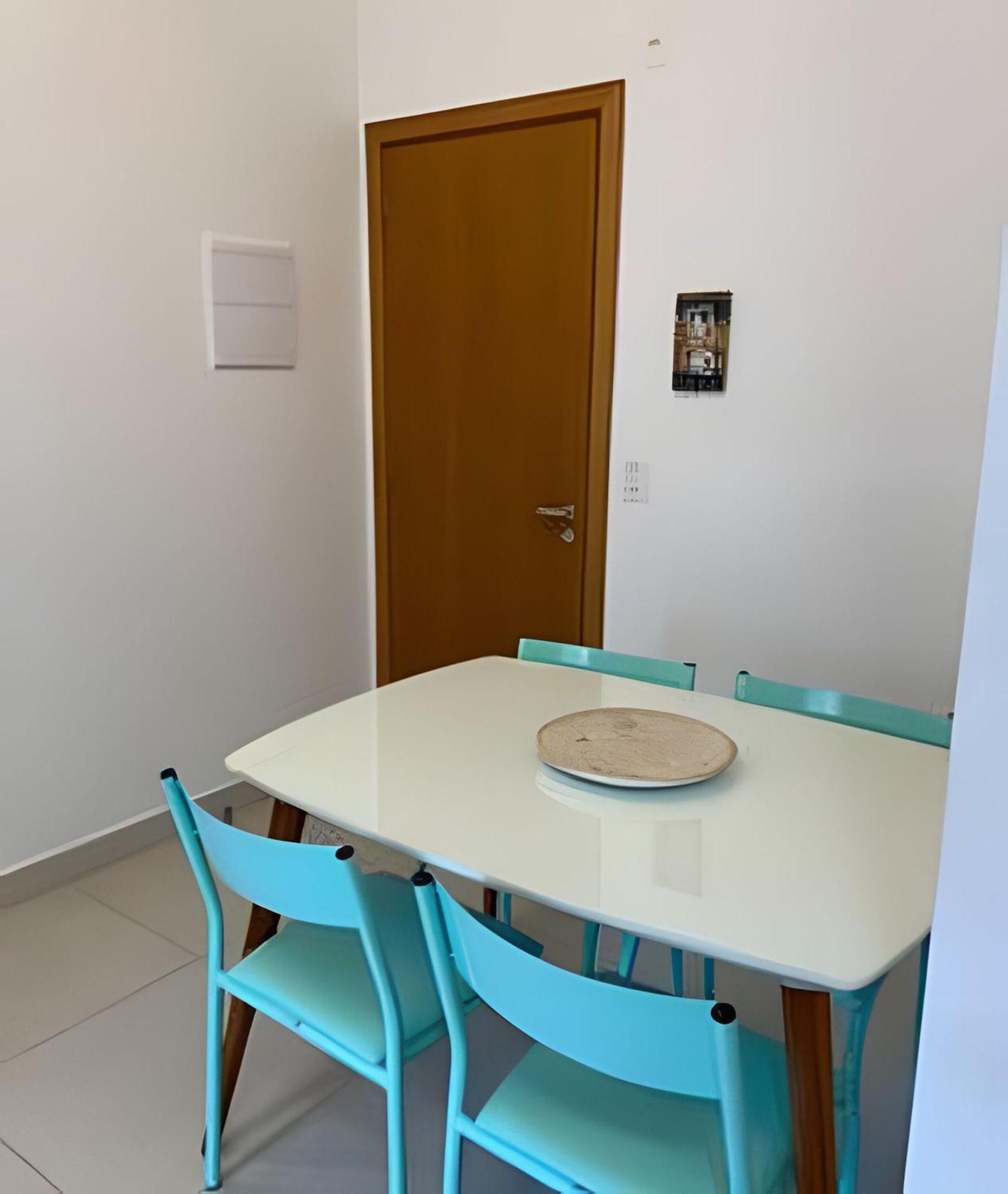 150M Da Praia Das Toninhas Com Varanda Gourmet — Photos 1
