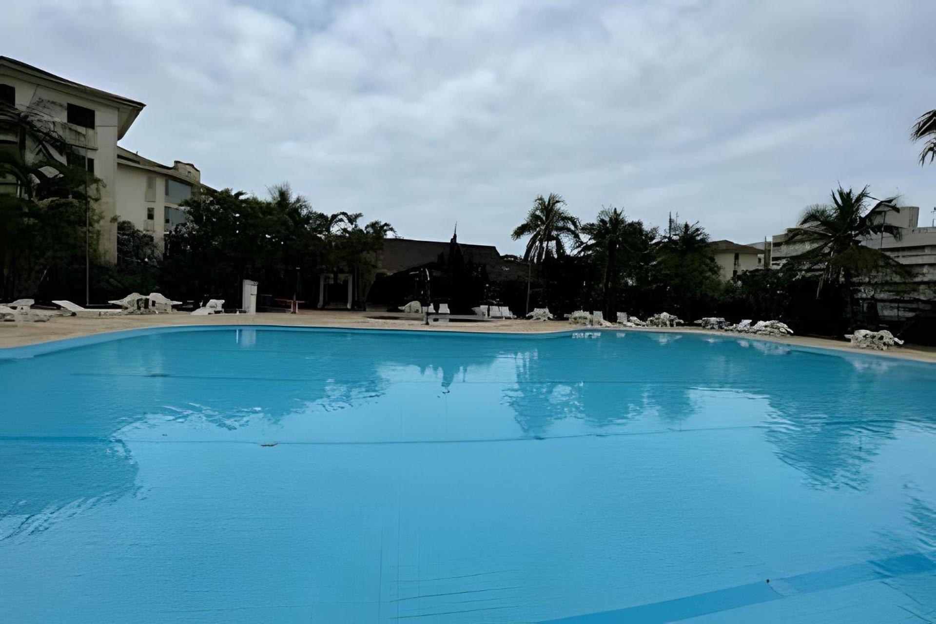 Condominio Wembley Tenis - Praia Das Toninhas — Photos 1