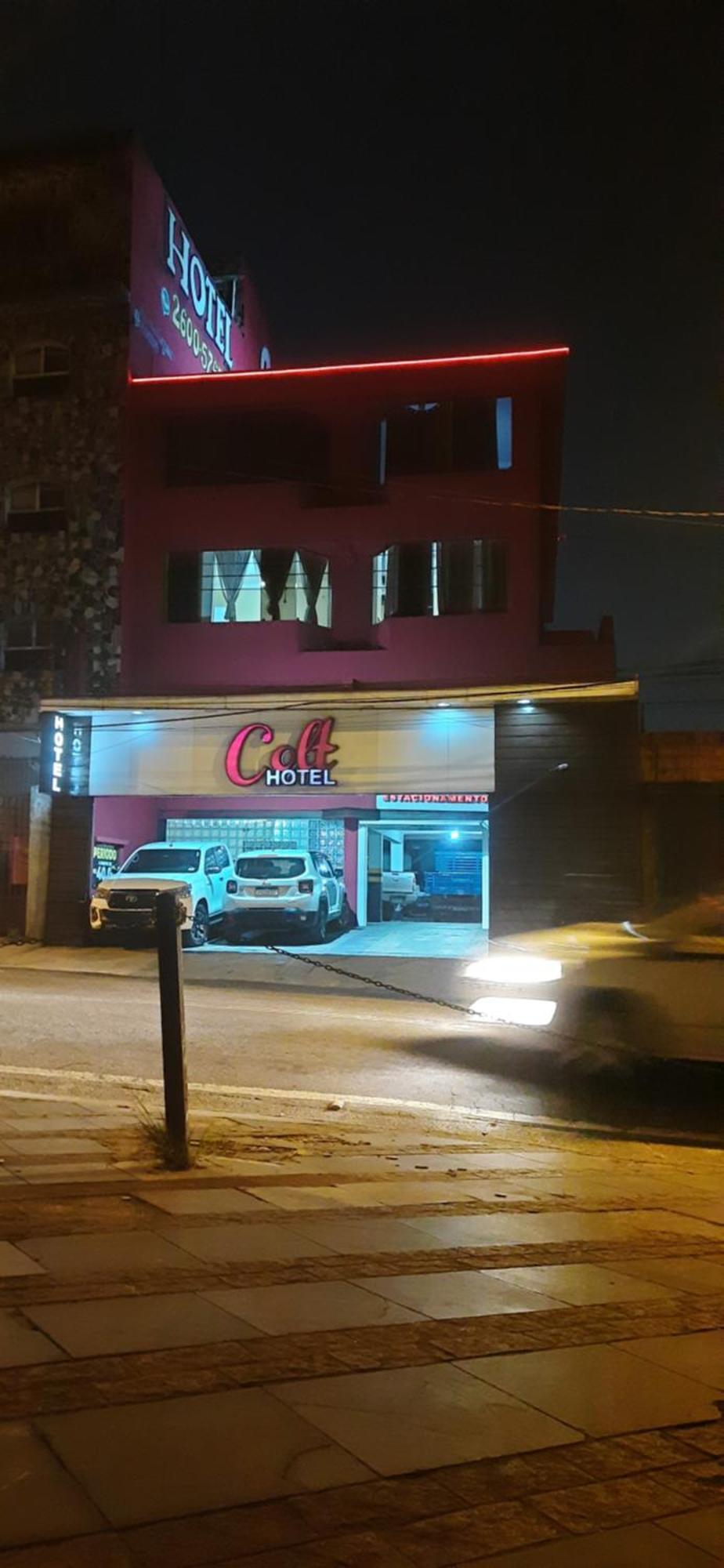 Hotel Colt Guarulhos Aeroporto — Fotos 1