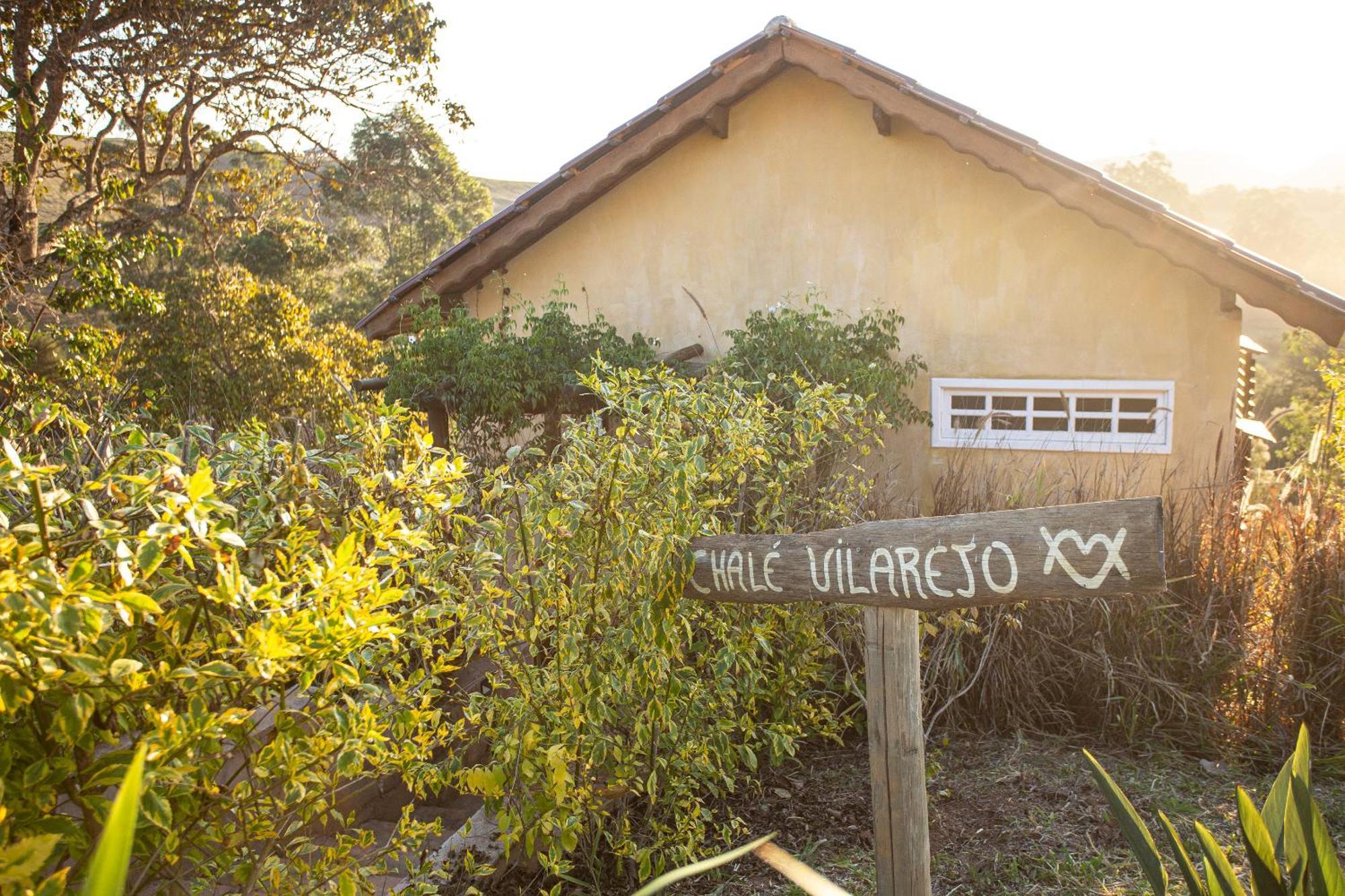 Chale Vilarejo - Vila Monte Cunha — Fotos 1