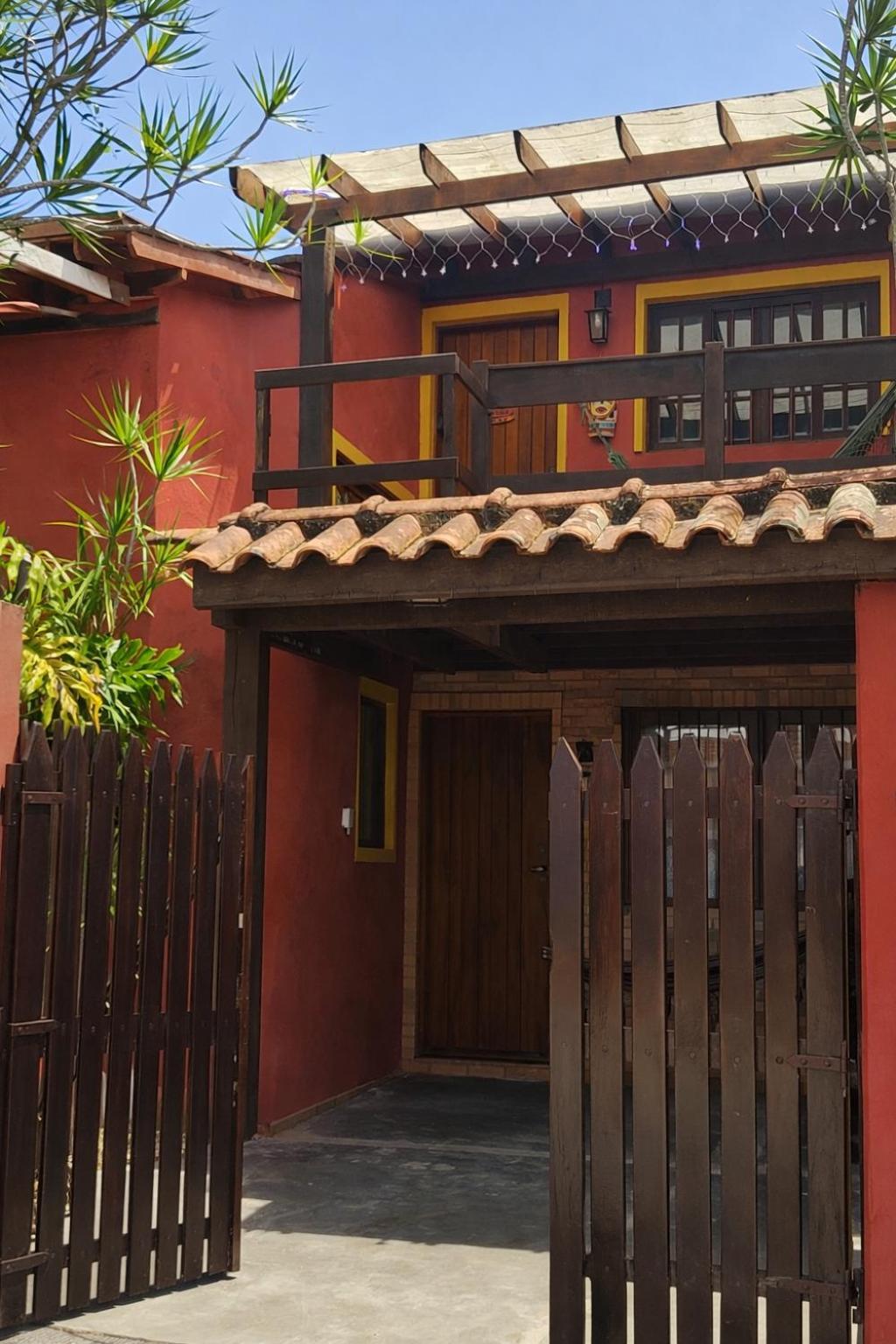Chales Ubatubaloft