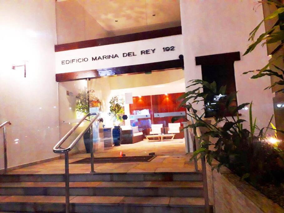 Apartamento Encantador No Coracao Do Guaruja — Photos 3