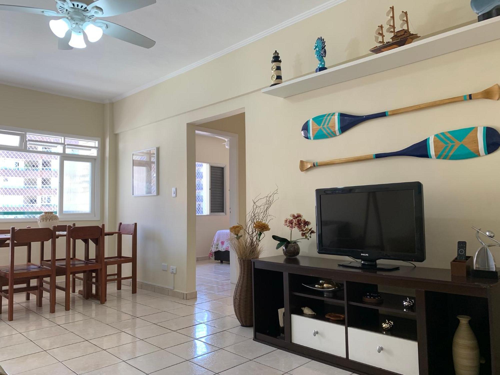 Apartamento Praia Grande: Spacious Beachfront Comfort with High-Speed Wi-Fi, Praia Grande