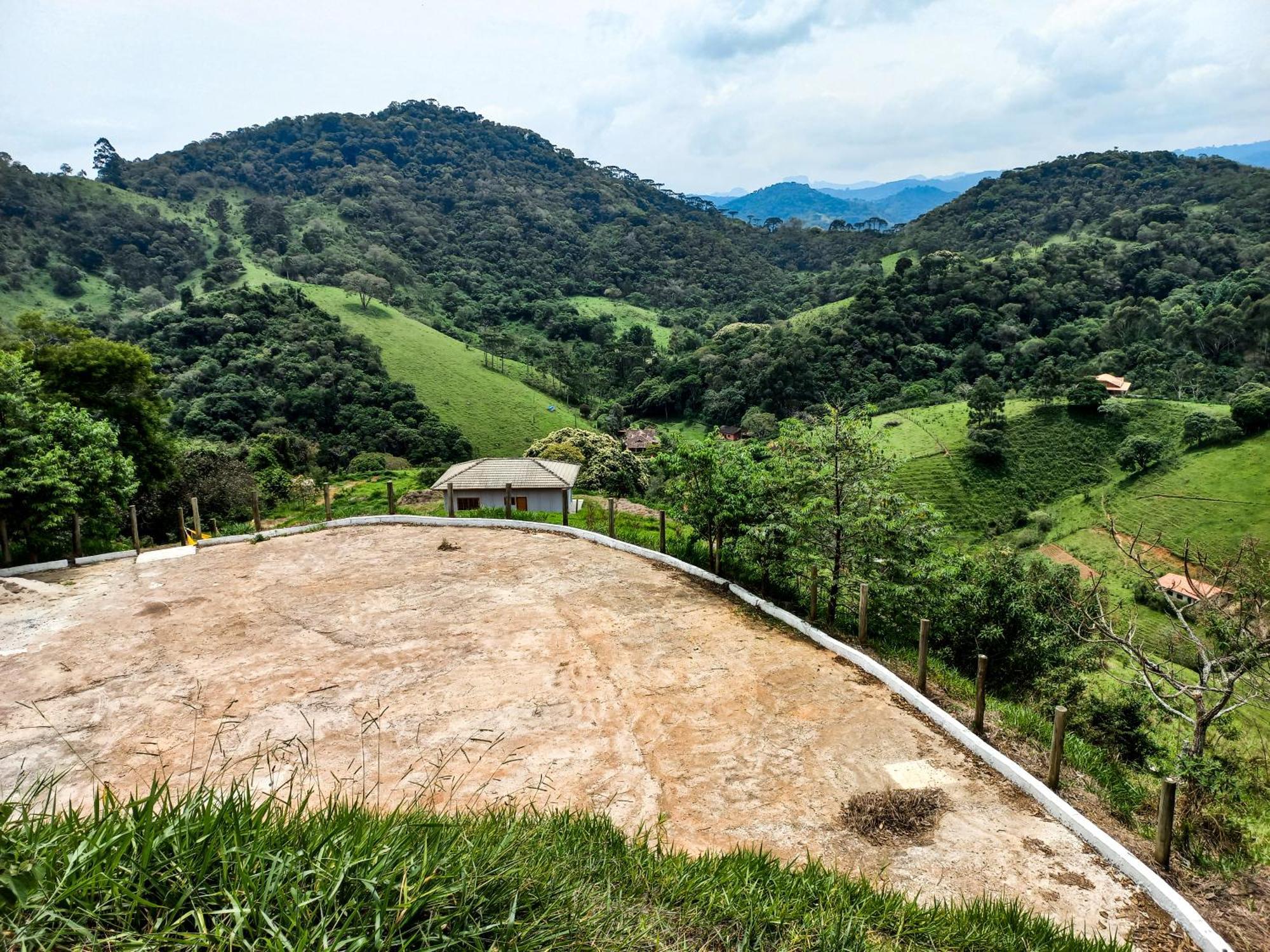 Embahu Suites - Vista Para Pedra Do Bau E Banheira De Imersao — Photos 1