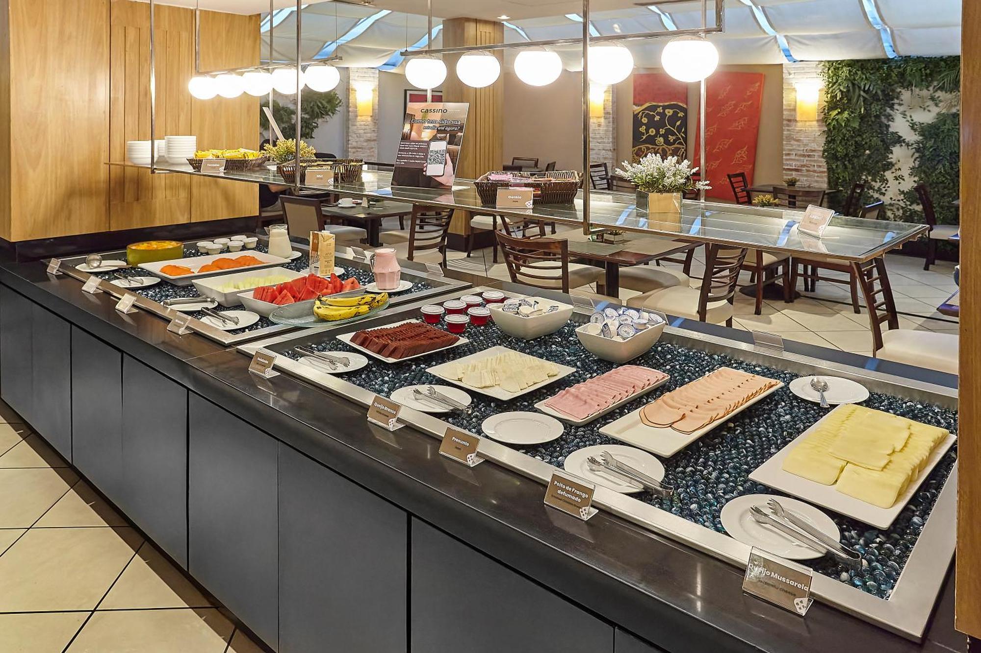 Hotel Cassino Tower Campinas Cambui By Nacional Inn — Photos 2