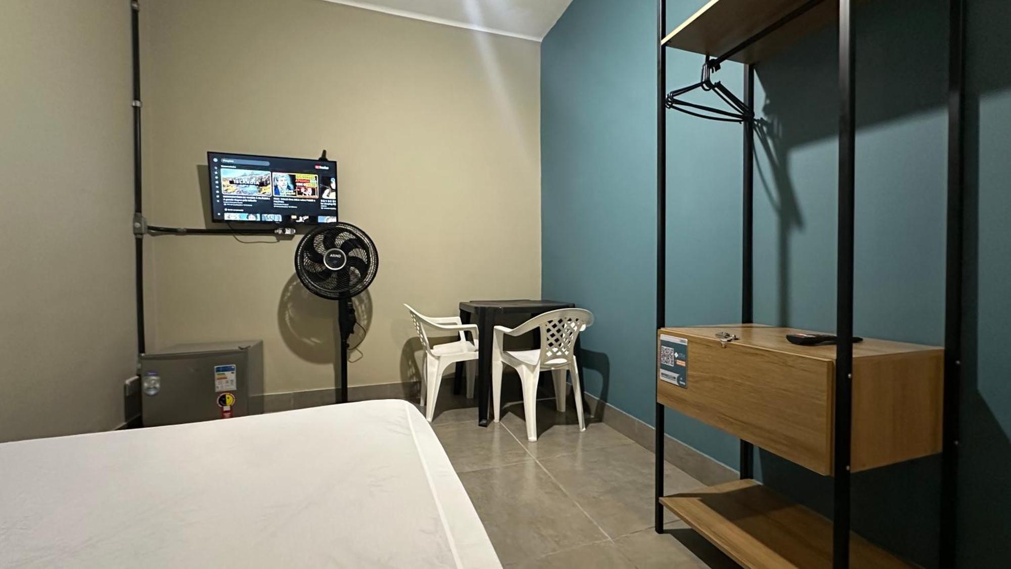 Suite 03 - Hospedagem Guaruja, Guaruja