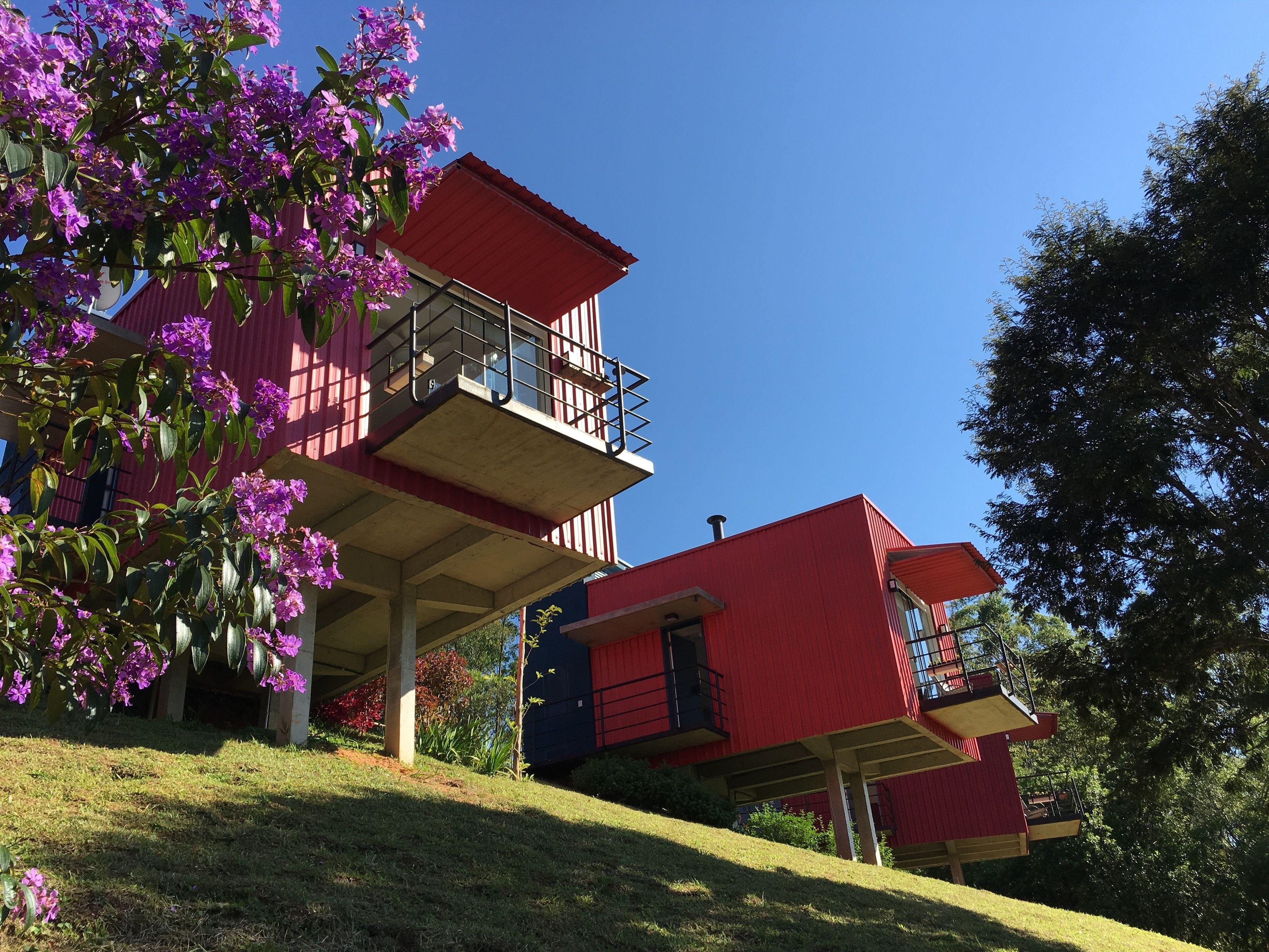 Latitude Lodge — Photos 2